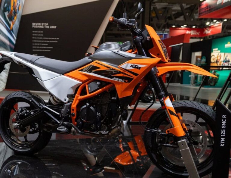KTM 390 SMC R 2025 Full Review